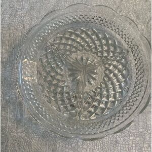 Glass sectional platter
